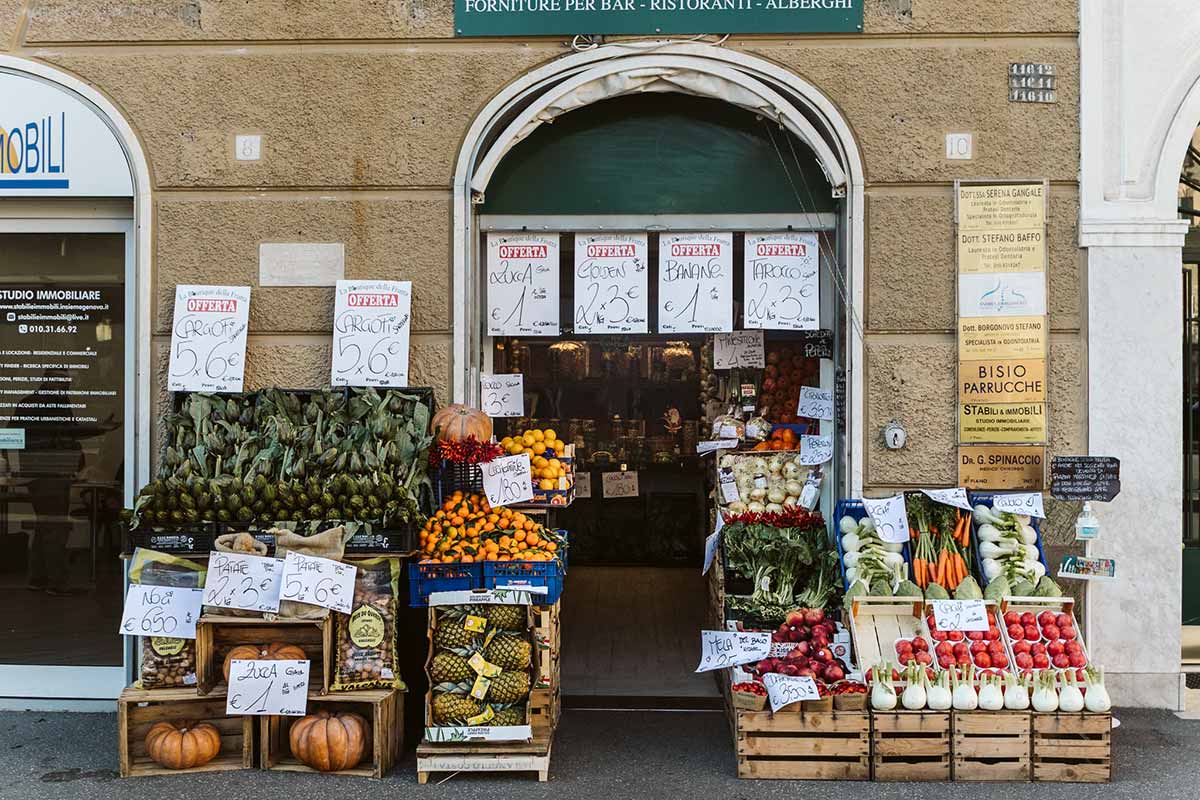 Piazza-tommaseo-La-Boutique-della-Frutta